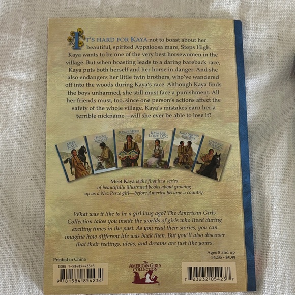 American Girl Books: Meet Kaya and McKenna - Picture 2 of 4